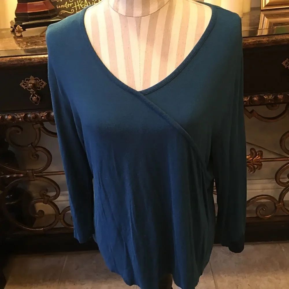 DARK BLUE Box Cut Top - Picture 8 of 8